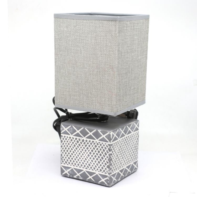 მაგიდის სანათი კერამიკა თეთრი ოთხკუთხედი MH-8950 სურათი