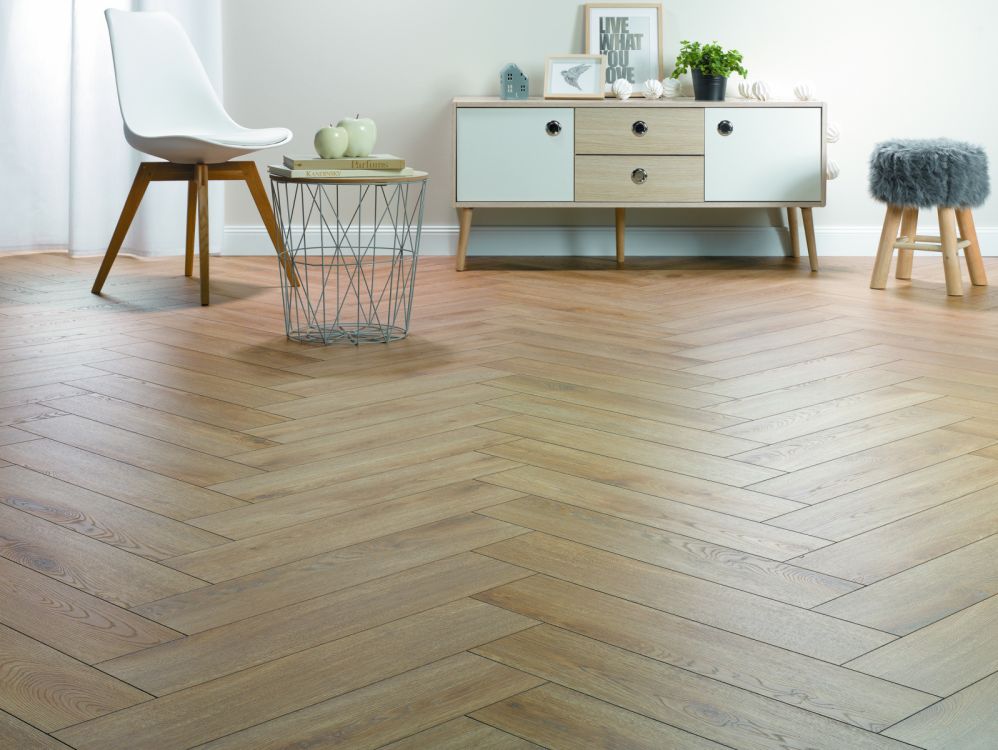 ლამინატი Thys Herringbone T 1233 Nottingham oak მარცხენა 640*143*12მმ სურათი