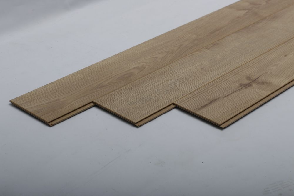 ლამინატი Eurohome G K 326 Residence Deluxe ( 10 მმ ) ვიწრო სურათი