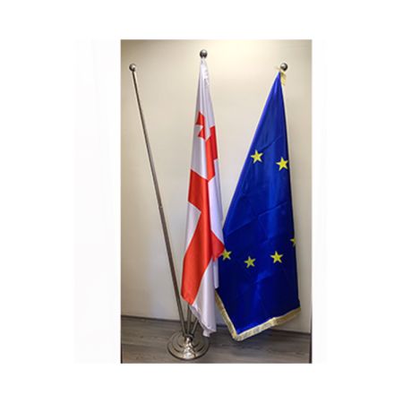 დროშის სადგამები ყველა ზომაში საოფისე და სამაგიდე სადგამი სურათი