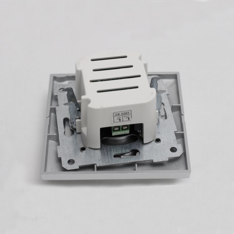 ჩამრთველი მარეგულირებლით 600W CANDELLA MUTLUSAN 2125 440 0282 მეტალიკი სურათი