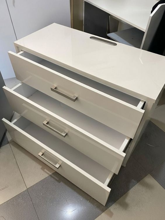 ევროპული წარმოების კომოდი / TV სადგამი (94x41x70 სმ) სურათი