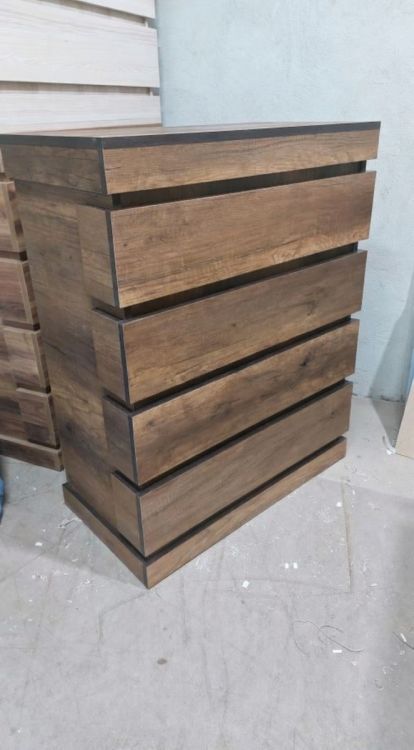 იყიდება ახალი კომოდები პირდაპირ საამქროდან სურათი