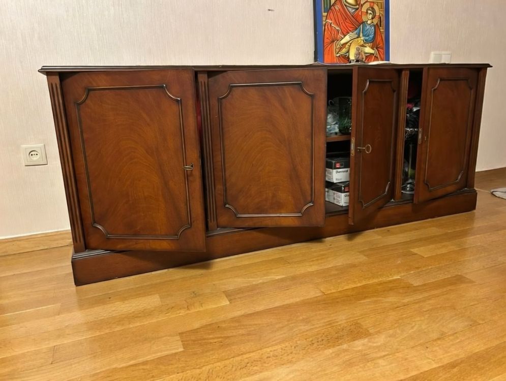 იყიდება მასიური ხის დიდი კომოდი (194x45x75 სმ) სურათი