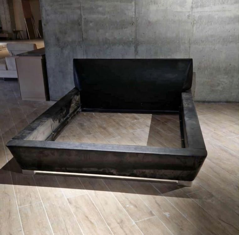 იტალიური წარმოების ორადგილიანი საწოლი – ახალი სურათი