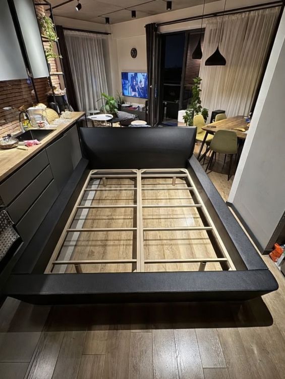 იტალიური წარმოების ორადგილიანი საწოლი – ახალი სურათი