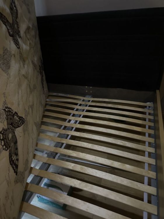 სასწრაფოდ! იყიდება IKEA-ს მუხის საწოლი ლატექსის მატრასით სურათი