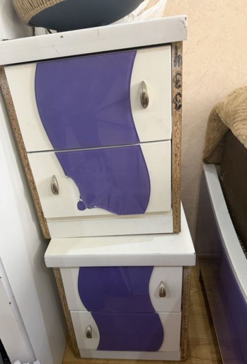 საძინებლის კომპლექტი (საწოლი, ტუმბოები, კომოდი) + მატრასი სურათი