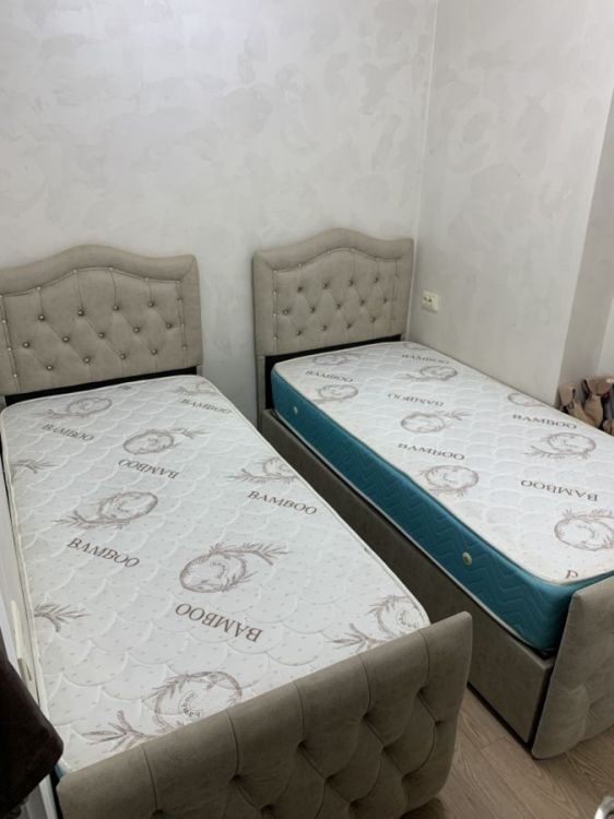 ერთადგილიანი საწოლები სათავსოთი და მატრასით სურათი