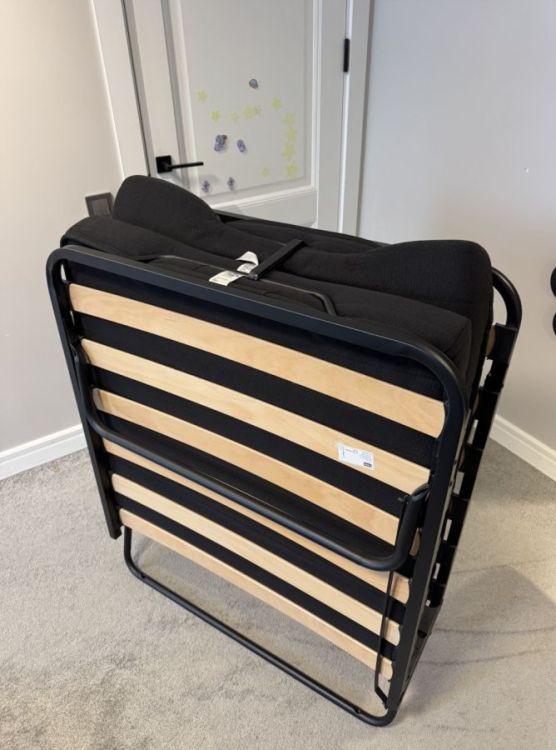 გასაშლელი სავარძელი (საწოლი) – იდეალურ მდგომარეობაში სურათი