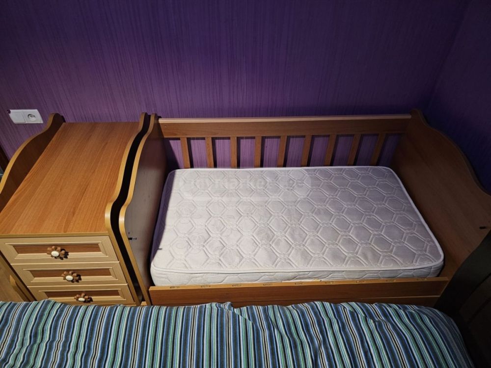 მრავალფუნქციური საბავშვო საწოლი – რწევის ფუნქციითა და სათავსოებით სურათი