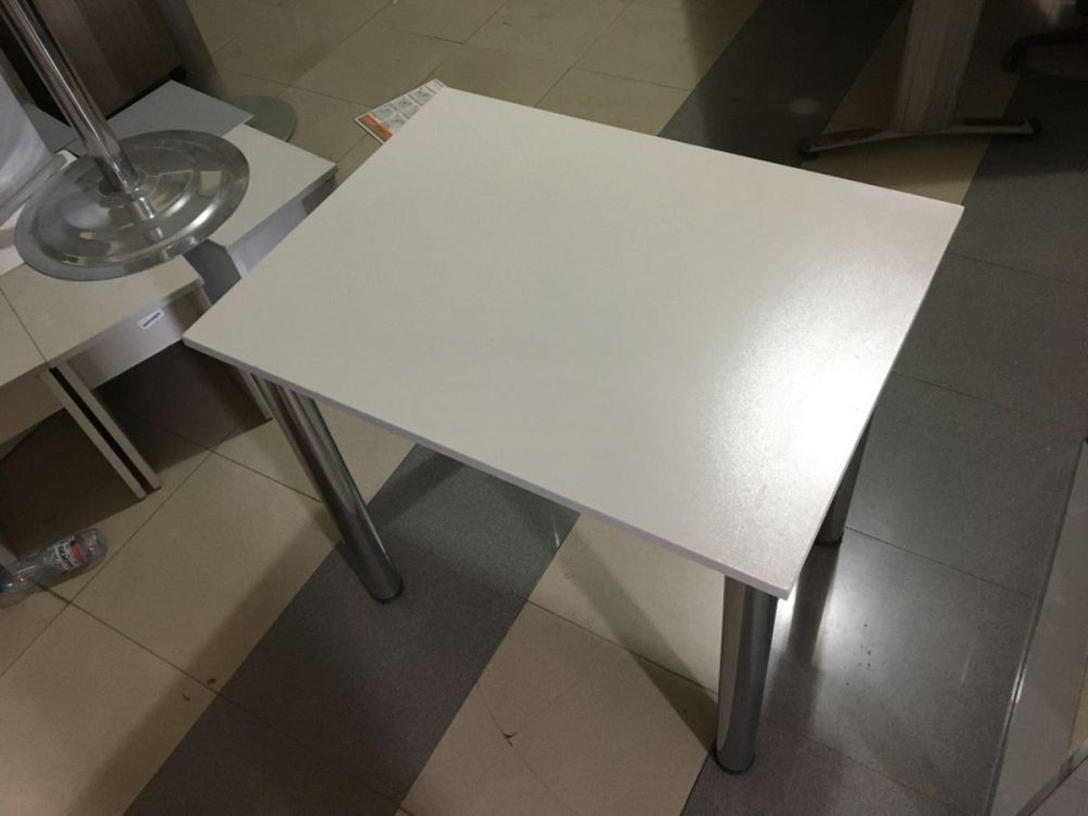 უნივერსალური მაგიდები სამზარეულოსა და ოფისისთვის სურათი