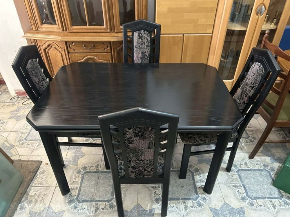 გერმანული და ბელგიური ხარისხი – გასაშლელი მაგიდა + 4 სკამი სურათი