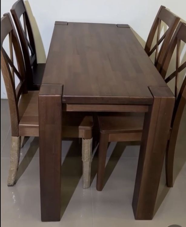 იყიდება სულ ახალი ხის მაგიდა (წიფელი) სურათი