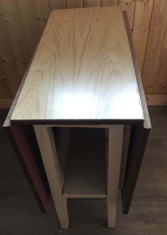 იყიდება გასაშლელი სამზარეულოს მაგიდა – უფასო მიტანით! სურათი