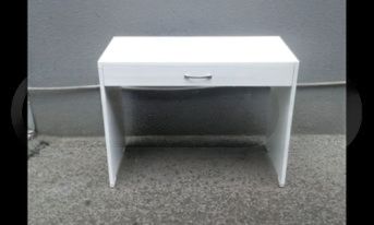 კომპიუტერის ახალი მაგიდები – საუკეთესო ფასად! სურათი