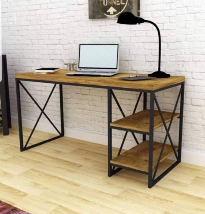 კომპიუტერის მაგიდა შეკვეთით – იდეალური თქვენი სივრცისთვის სურათი