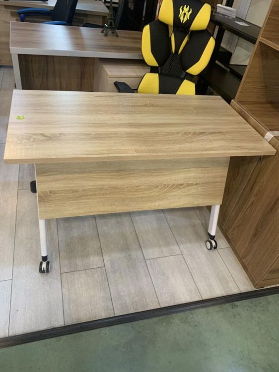 კომპიუტერის/საოფისე მაგიდა მოდელი: T020 – მობილური და პრაქტიკული სურათი