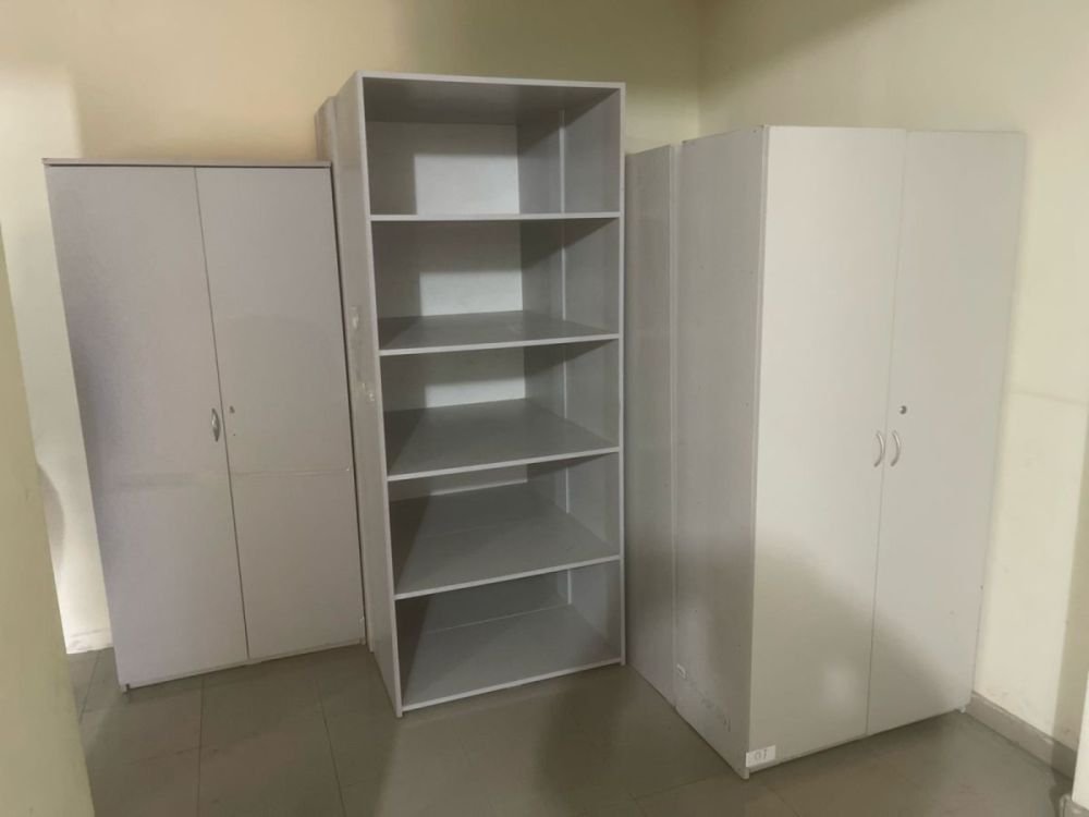 საოფისე კარადა TECHO – დიდი ბრიტანეთის წარმოება სურათი