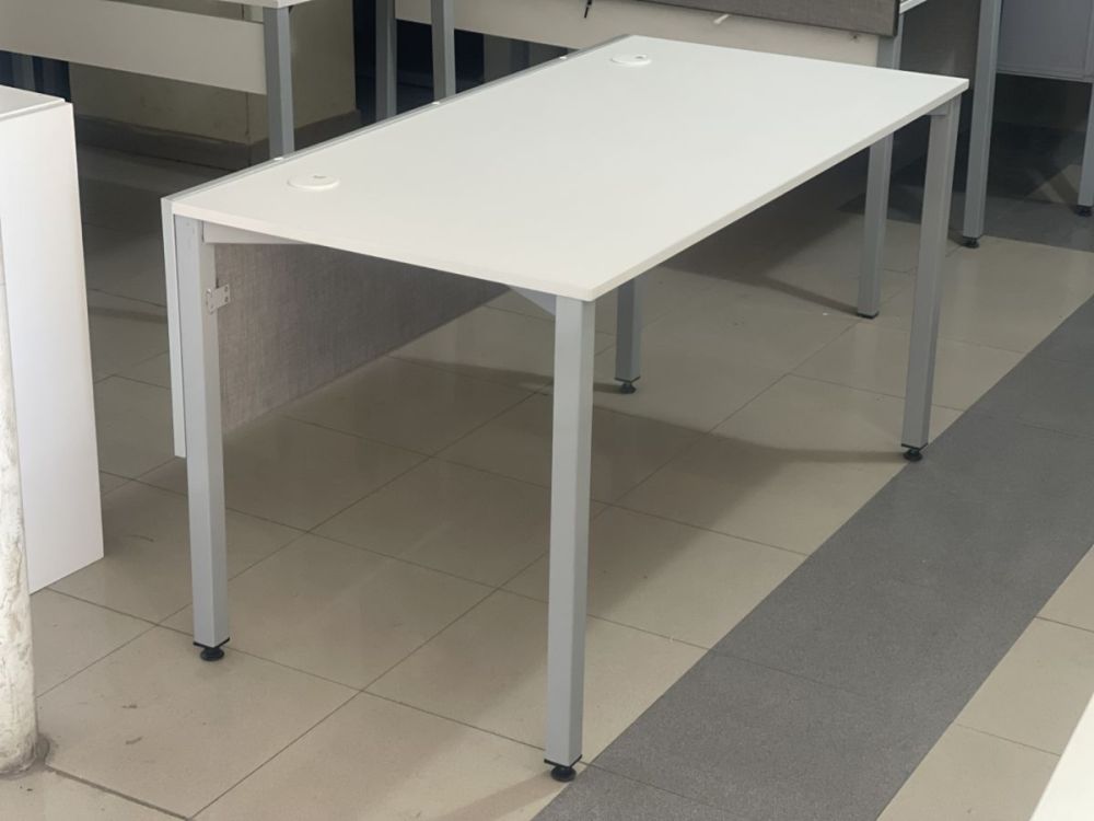 აქცია! TECHO-ს ბრიტანული საოფისე მაგიდები – უპრეცედენტო ფასად სურათი