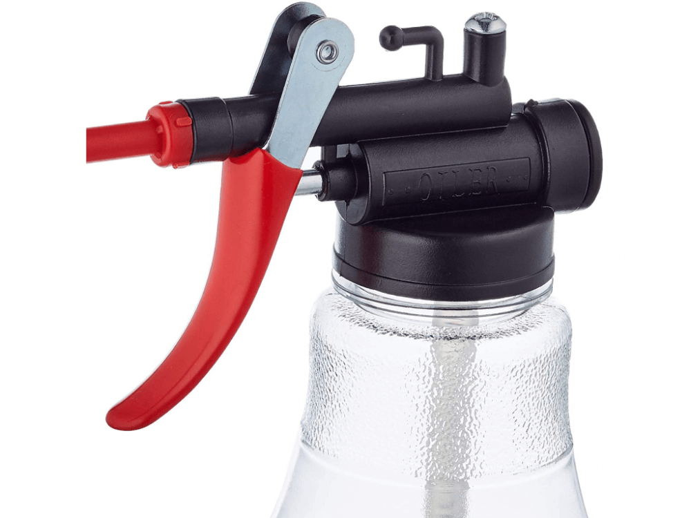 ზეთის შემფრქვევი ქილა დრეკადი თავით YATO YT-0691 • ზეთის მარტივი და ზუსტი შეფრქვევისთვის სურათი