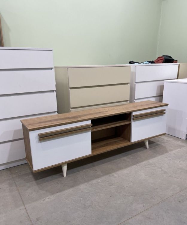 იყიდება თანამედროვე TV მაგიდები პირდაპირ საამქროდან სურათი