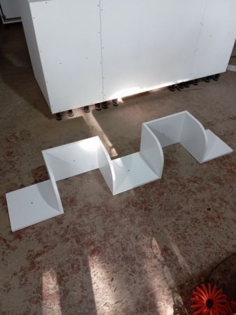 თაროები სურათი