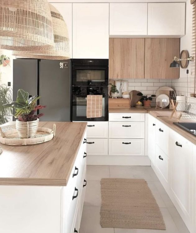 იყიდება თანამედროვე სამზარეულო – მაღალი ხარისხი და დახვეწილი დიზაინი სურათი