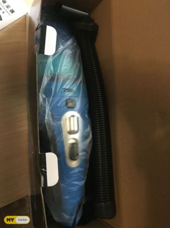 მანქანის მტვერსასრუტი სურათი