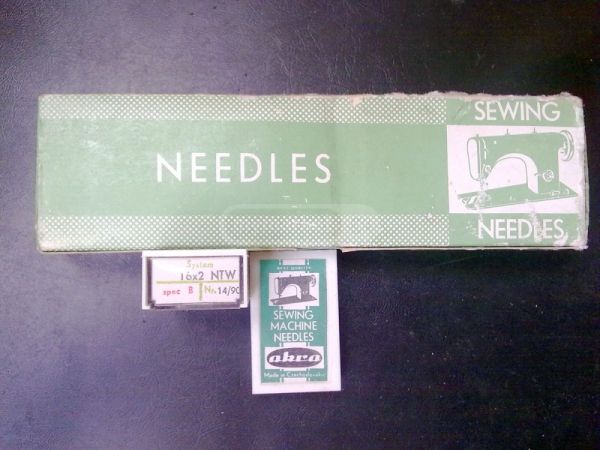 საკერავი მანქანების ნემსები 50 თეთრიდან სურათი