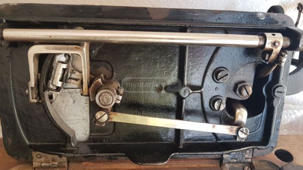 Biesolt locke Meissen საკერავი მანქანა 1890 წლის გამოშვების სურათი