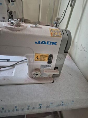 ელექტრო საკერავი მანქანა Jack სურათი