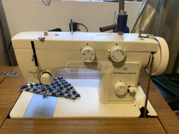 მექანიკური საკერავი მანქანა Chaika სურათი