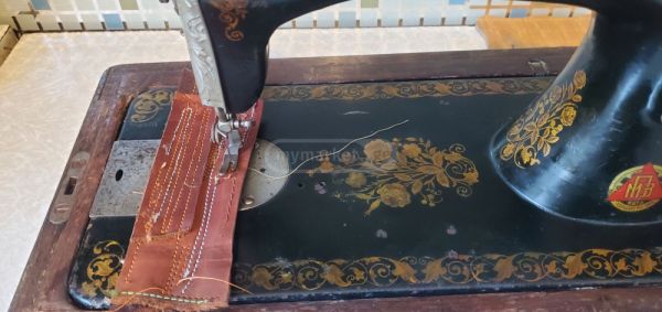 ტყავის საკერავი მანქანა  ПМЗ სურათი