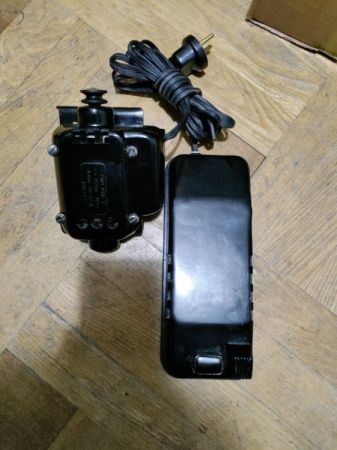 საკერავი მანქანის ძრავი თავის რეოსტატიანი სატერფულით სურათი