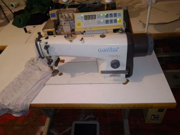 საწარმოო საკერავი მანქანები სურათი