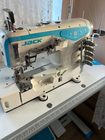 ელექტრო საკერავი მანქანა Jack სურათი