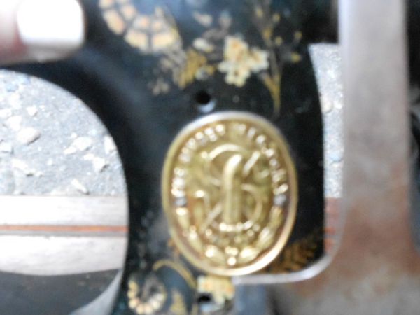 საკერავი მანქანა Singer ელექტრო სურათი