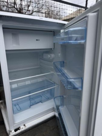 მაცივარი Beko 7121Y შიდა საყინულით სურათი