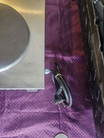 ემალირებული რკინა ინდუქციური ქურა სურათი