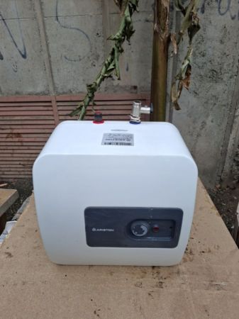 15ლიტრი ელექტრო წყლის გამაცხელებელი Ariston სურათი