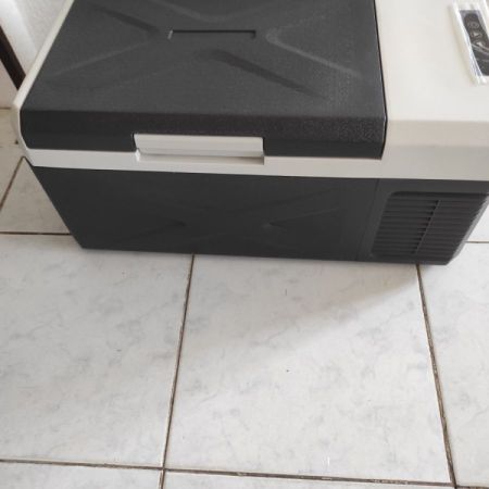 ავტომობილის მაცივარი 15.5ლიტრი კომჰრესორით სურათი