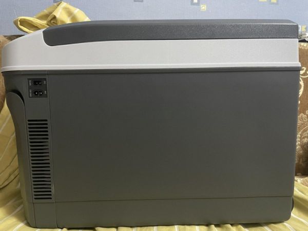 იყიდება ავტომობილის პორტატული მაცივარი — 35L (ახალი) სურათი