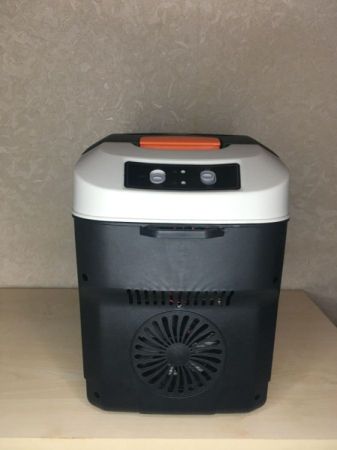 მანქანის მაცივარი 10 ლიტრი სურათი