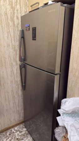 საყინულე მაცივარი Samsung სურათი