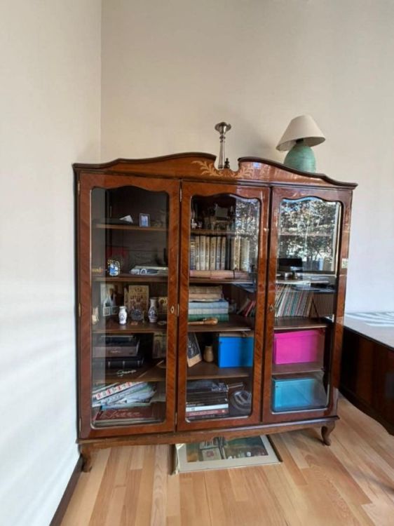 სამუშაო ოთახის (კაბინეტის) პრემიუმ კომპლექტი – კლასიკური სტილი და ფუნქციურობა სურათი