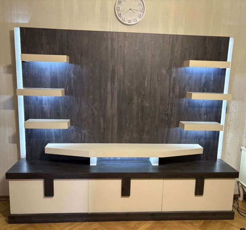 მისაღები ოთახის ავეჯის კომპლექტი - კლასიკური დიზაინი სურათი