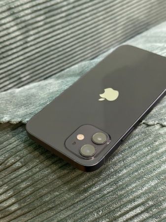 iPhone 12 იდიალური ტელეფონი სურათი