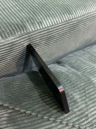 iPhone 12 იდიალური ტელეფონი სურათი