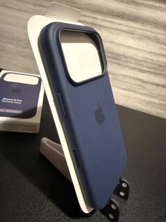 iPhone 17 Pro Apple Original Case სურათი